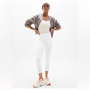 Athleta Ultra High Rise Elation 7/8 Tight. Large. Pilates. Yoga. Like new.